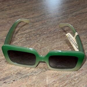 NEW Green Square Sunglasses